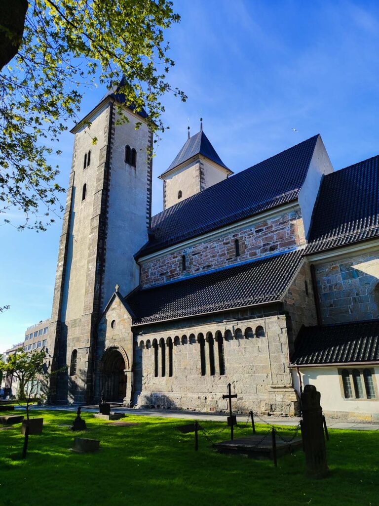 Que ver en Bergen - Iglesia de Santa Maria