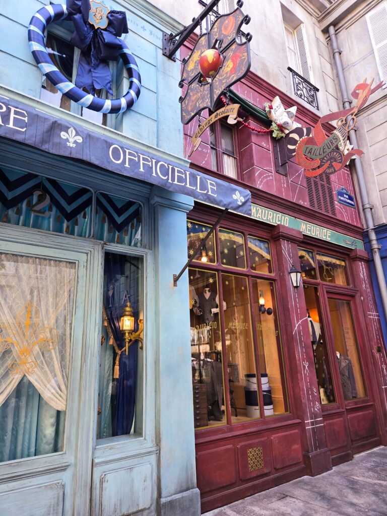 Ministerio de Magia en Epic Universe inspirado en Harry Potter